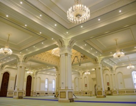 Sultan Qaboos Mosque Salalah 4
